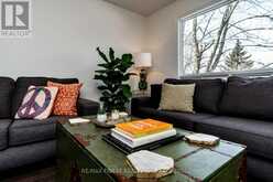 116 FIRESIDE COURT | Kingston Ontario | Slide Image Ten