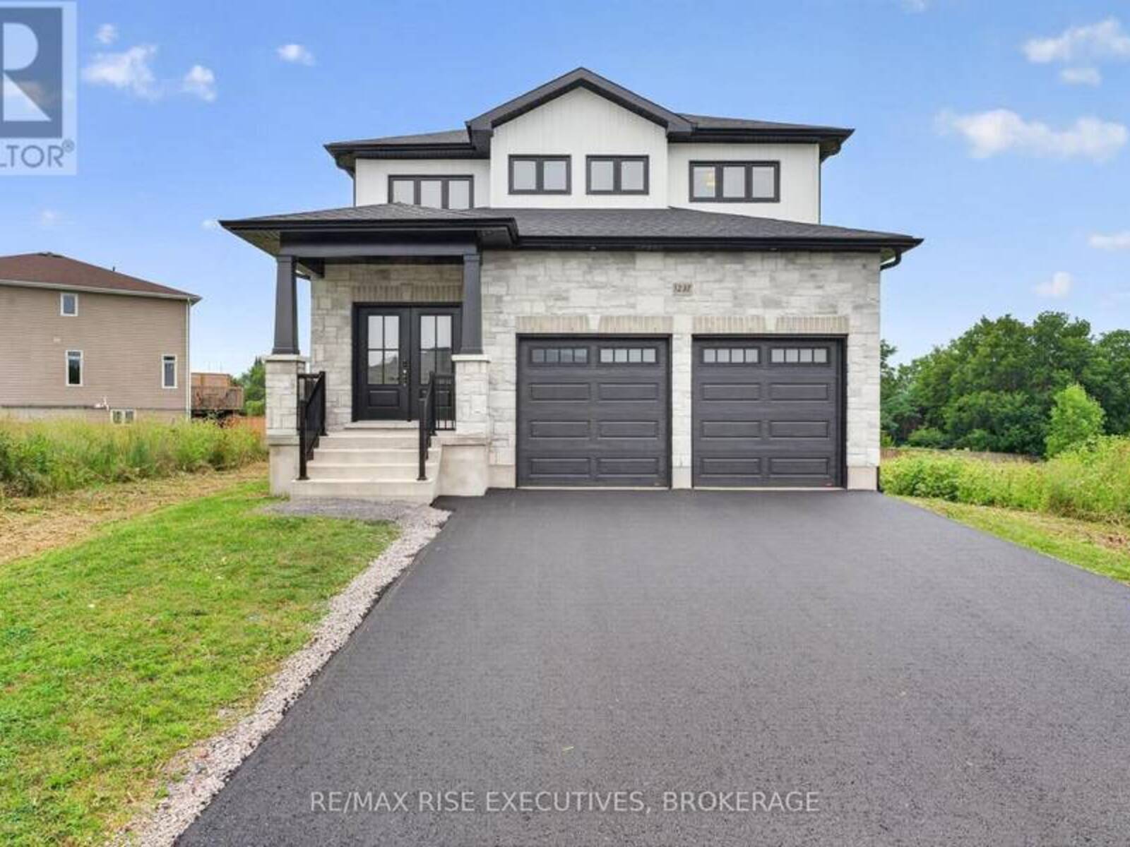 1237 CARFA CRESCENT, Kingston, Ontario K7P 0M7
