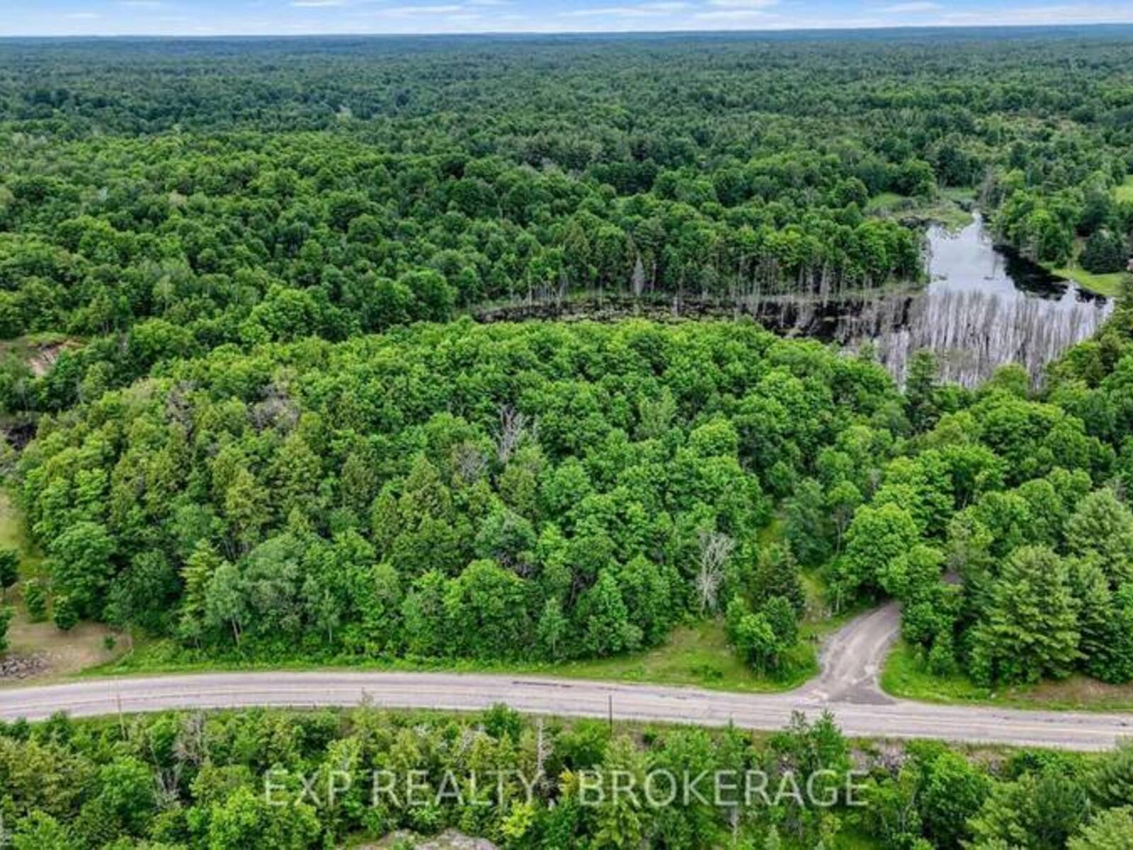 0 HILLTOP ROAD, Central Frontenac, Ontario K0H 2E0