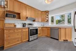 265 COLLEGE STREET | Kingston Ontario | Slide Image Thirteen