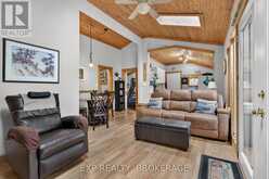 5505 RIDEAU ROAD | Leeds and the Thousand Islands Ontario | Slide Image Thirteen