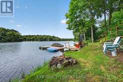 5505 RIDEAU ROAD | Leeds and the Thousand Islands Ontario | Slide Image Three