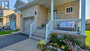 724 MARGARET WAY | Kingston Ontario | Slide Image Two