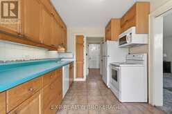 11 CARRUTHERS AVENUE | Kingston Ontario | Slide Image Ten