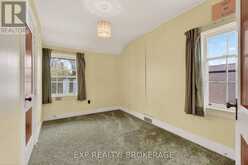 11 CARRUTHERS AVENUE | Kingston Ontario | Slide Image Eighteen