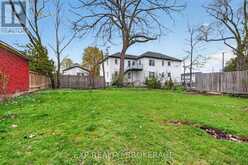 11 CARRUTHERS AVENUE | Kingston Ontario | Slide Image Twenty-seven