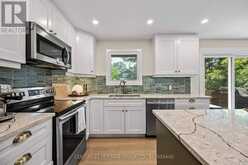 925 WOODBINE ROAD | Kingston Ontario | Slide Image Nine