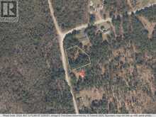 663 SKOOTAMATTA LAKE ROAD | Addington Highlands Ontario | Slide Image Four