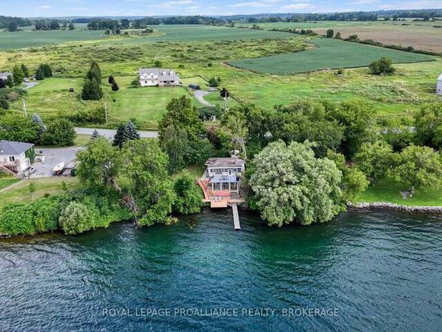 790 HOWE ISLAND DRIVE Gananoque Ontario, K7G 2V6 - 3 Bedrooms Waterfront Home For sale