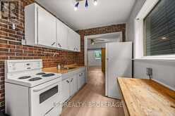 374 BARRIE STREET | Kingston Ontario | Slide Image Twelve
