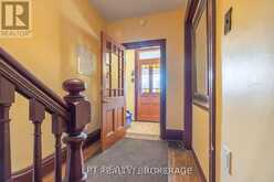 374 BARRIE STREET | Kingston Ontario | Slide Image Three