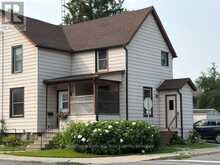 292 WILLIAM STREET N | Gananoque Ontario | Slide Image Two