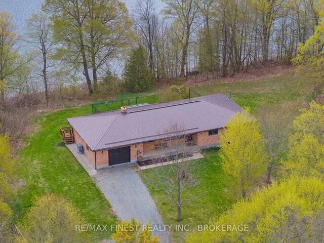 4834 BATTERSEA ROAD South Frontenac Ontario, K0H 1H0 - 3 Bedrooms Waterfront Home For sale