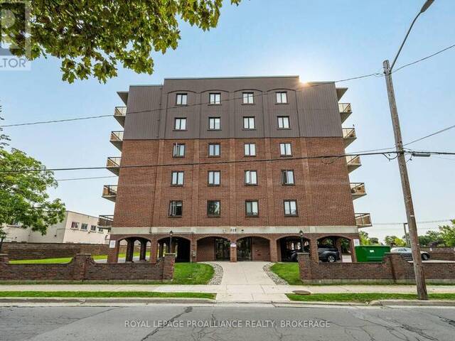 201 - 315 REGENT STREET Kingston Ontario, K7L 4K7 - 2 Bedrooms Condo For Sale
