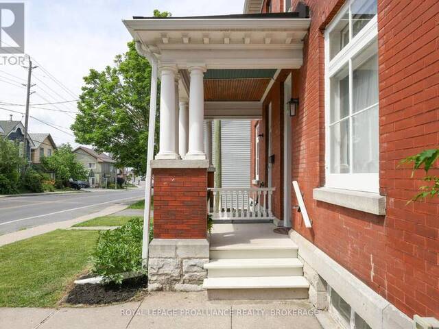 181 MONTREAL STREET Kingston Ontario, K7K 3G3 - 4 Bedrooms Home For Sale
