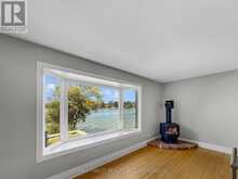 9 POINT CRESCENT | Kingston Ontario | Slide Image Eight