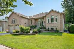 26 KENWOODS CIRCLE | Kingston Ontario | Slide Image Two