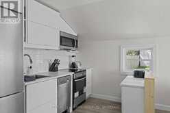 436 DIVISION STREET | Kingston Ontario | Slide Image Nine