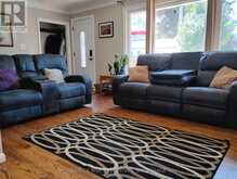 165 ELIZABETH DRIVE | Gananoque Ontario | Slide Image Three