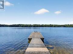 332 HILLCREST LANE South Frontenac Ontario, K0H 2V0