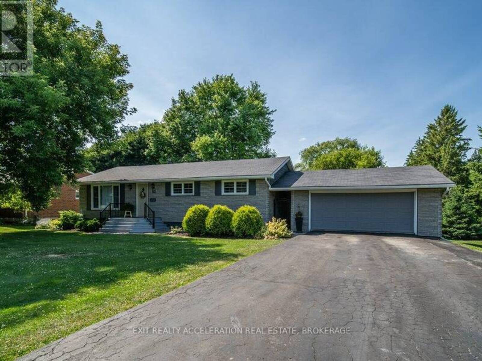63 RIVER ROAD, Greater Napanee, Ontario K7R 3H3