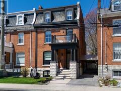 28 WELLINGTON STREET Kingston Ontario, K7L 3C1