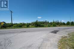1707 COUNTY ROAD 2 | Prince Edward Ontario | Slide Image Four