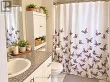 236 LANGFIELD STREET | Kingston Ontario | Slide Image Nine