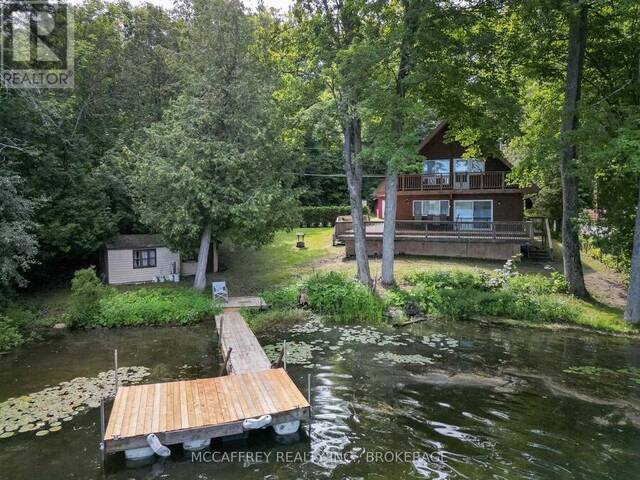 3050 ERNIE LANE South Frontenac Ontario, K0H 1H0 - 3 Bedrooms Waterfront Home For sale