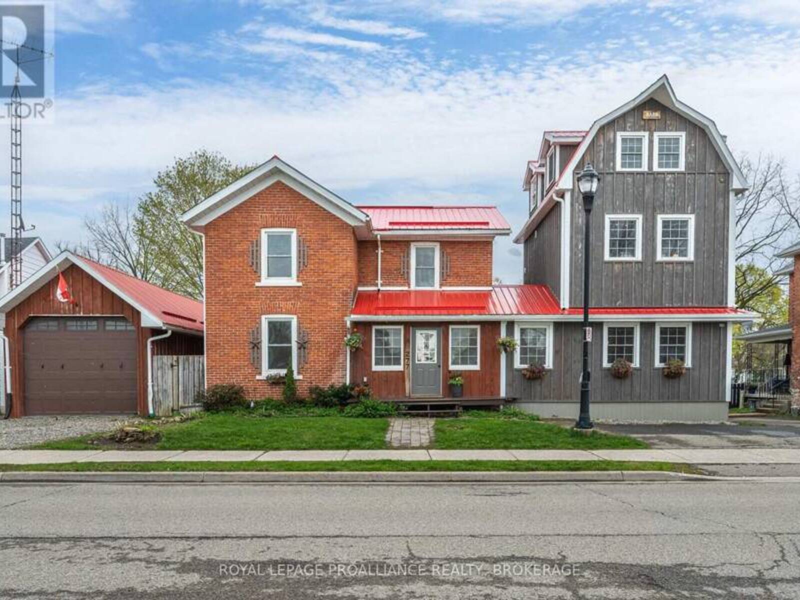 277 BROCK STREET, Gananoque, Ontario K7G 1K5