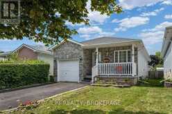 8 WILFRED CRESCENT | Kingston Ontario | Slide Image Seven