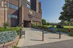 414 - 17 ELDON HALL PLACE | Kingston Ontario | Slide Image Two