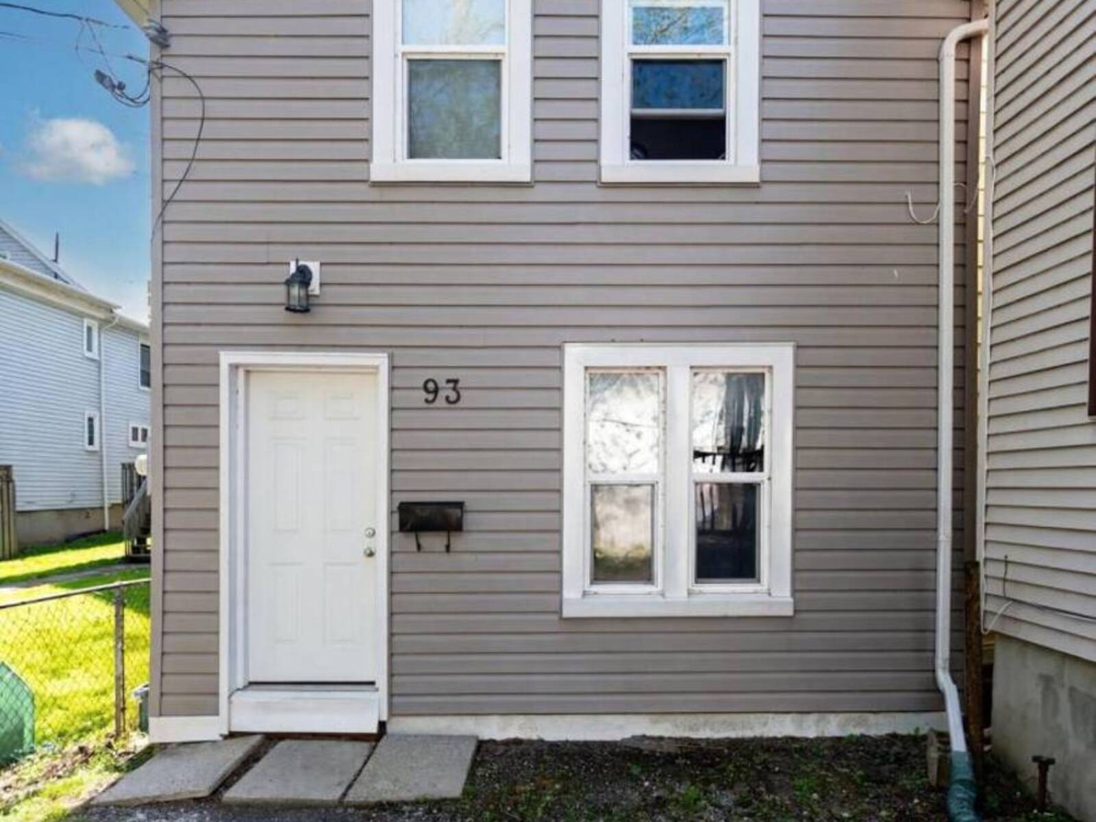 93 LINTON STREET, Kingston, Ontario K7K 1N6
