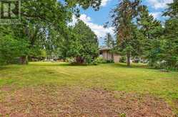 18 DALGLEISH AVENUE | Kingston Ontario | Slide Image Thirty-two