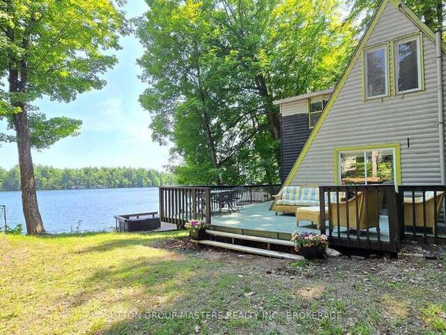 4264 MELODY LODGE LANE South Frontenac Ontario, K0H 1H0 - 2 Bedrooms Waterfront Home For sale