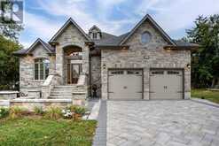 43 CRERAR BOULEVARD | Kingston Ontario | Slide Image One