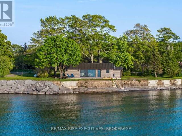 682 SALMON POINT ROAD Prince Edward Ontario, K0K 1P0 - 2 Bedrooms Waterfront Home For sale