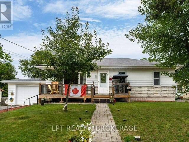 6175 LAKEVIEW DRIVE South Frontenac Ontario, K0H 2W0 - 3 Bedrooms Home For Sale