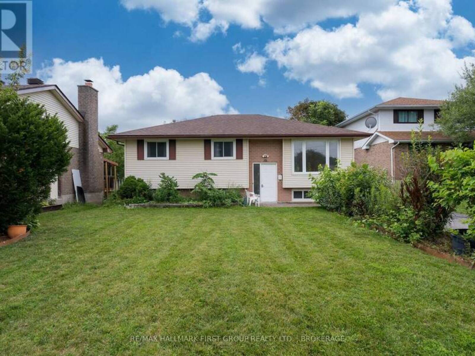 101 CASCADE BOULEVARD, Belleville, Ontario K8P 4X5