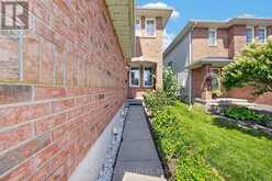 254 ELLESMEER AVENUE | Kingston Ontario | Slide Image Three