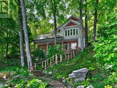 110 MAPLE GROVE CRESCENT South Frontenac Ontario, K0H 2V0