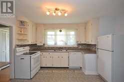50 CAMPBELL CRESCENT | Kingston Ontario | Slide Image Five