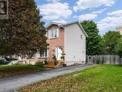 860 BEACONHILL COURT Kingston Ontario, K7P 2A8