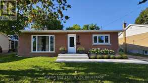 47 HENRY CRESCENT | Loyalist Ontario | Slide Image Two