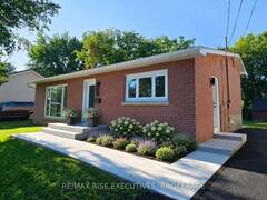 47 HENRY CRESCENT Loyalist Ontario, K7N 1G6