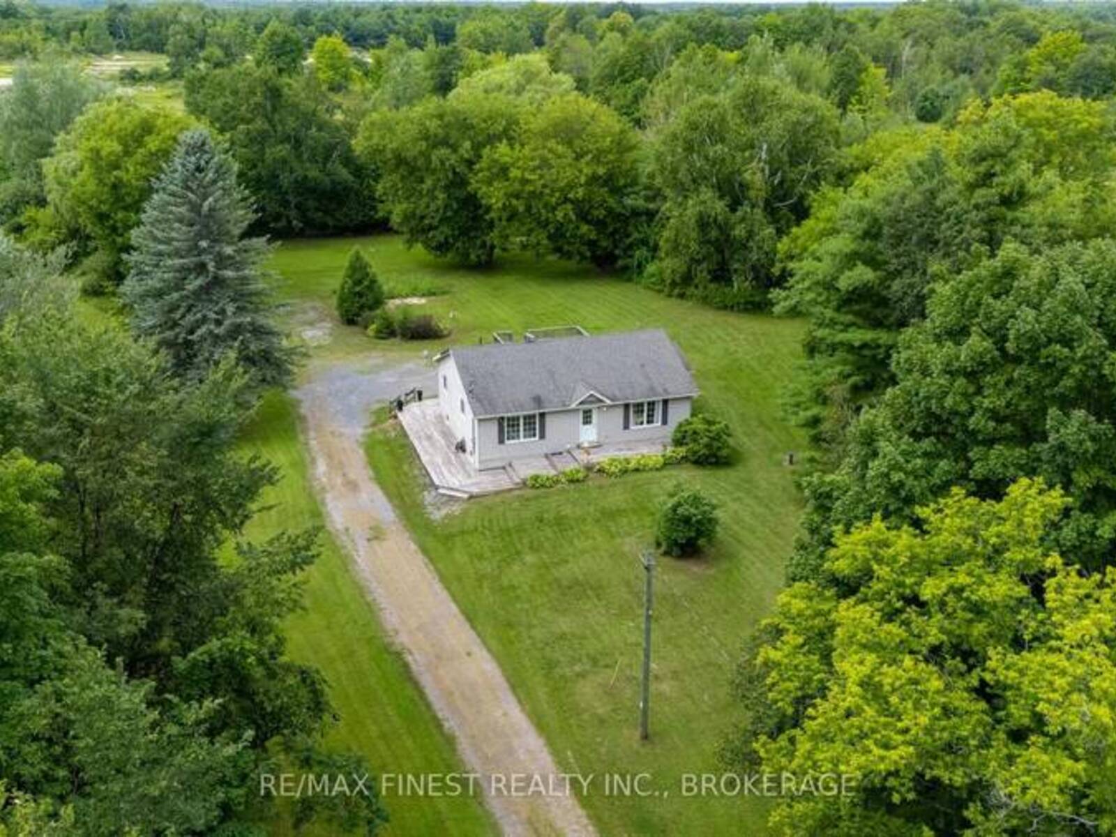 695 WESTPORT ROAD, Central Frontenac, Ontario K0H 1T0
