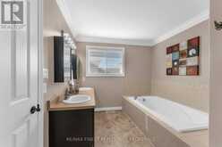1208 GREENWOOD PARK DRIVE | Kingston Ontario | Slide Image Twenty-four