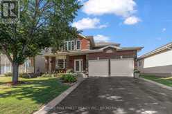 1208 GREENWOOD PARK DRIVE | Kingston Ontario | Slide Image Two