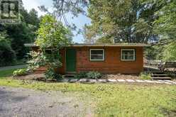 19 PC LANE | Prince Edward Ontario | Slide Image Five