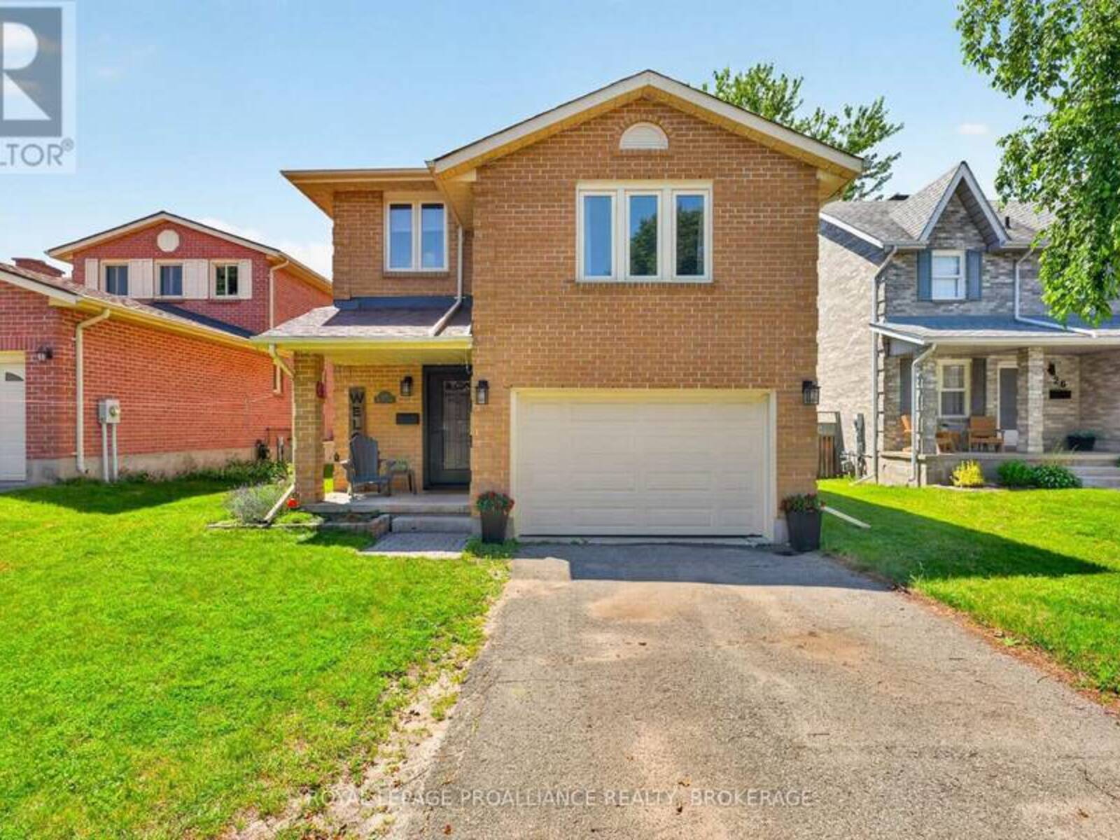 24 BALMORAL COURT, Kingston, Ontario K7M 7T1